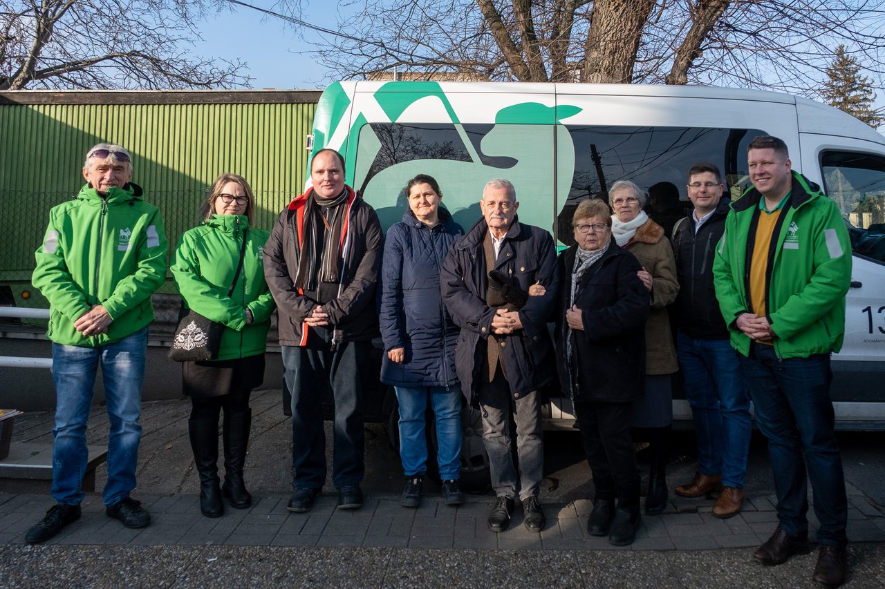 MRSZ adventi adomány Hajléktalan Misszió, Iszákosmentő Misszió 2022. december 19. Fotó: MRSZ