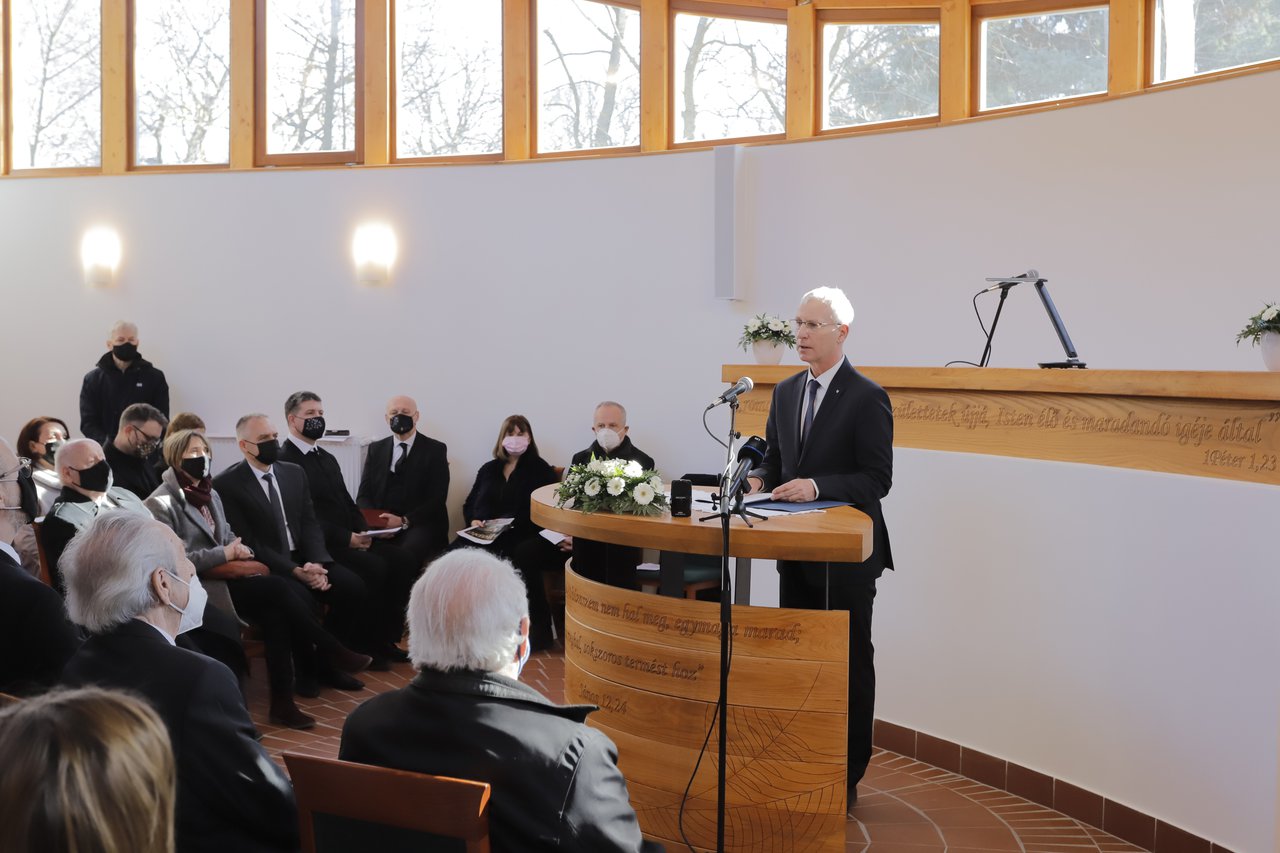 balatonakarattya templomszenteles soltész miklós fotó: kalocsai richard